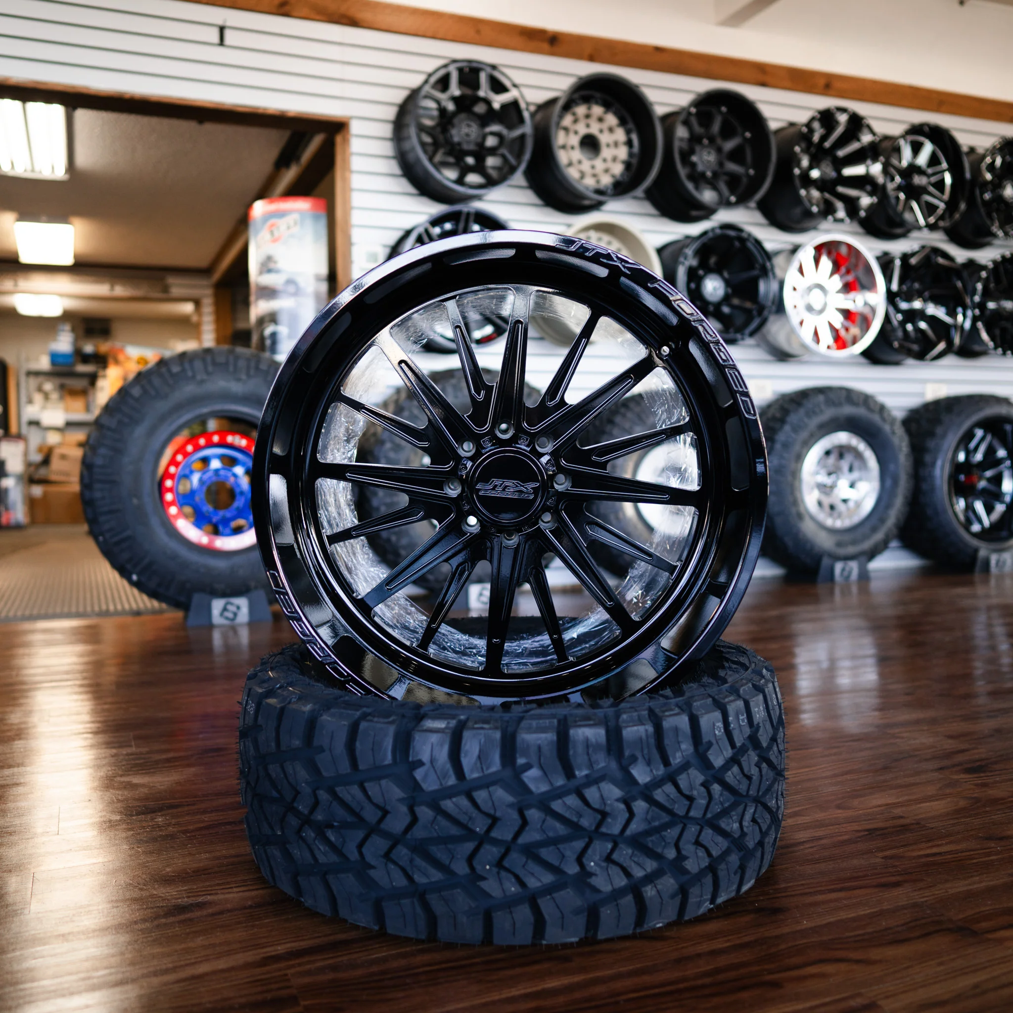 JTX Forged Wheels Chrono Series 28x14 "Black Out" Customs Set Of 4 - Image 4