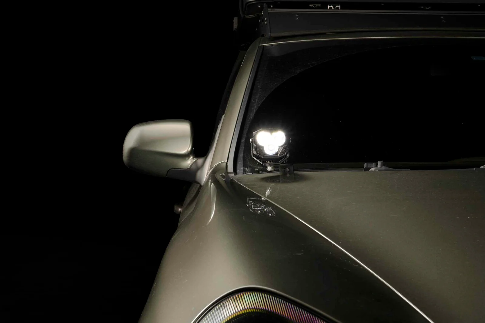 Morimoto 4Banger Ditch Light Kit: 03-10 Cayenne (HXB Yellow Combo Beam) - Image 6