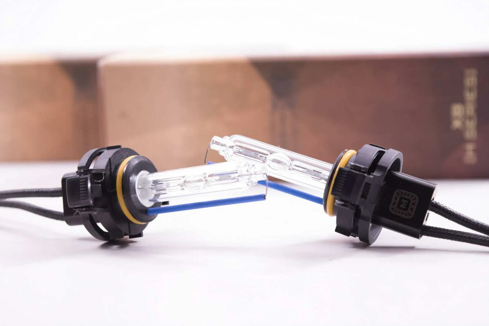 Morimoto 5202/2504 XB 5000K HID Bulbs (Pair) - Image 2