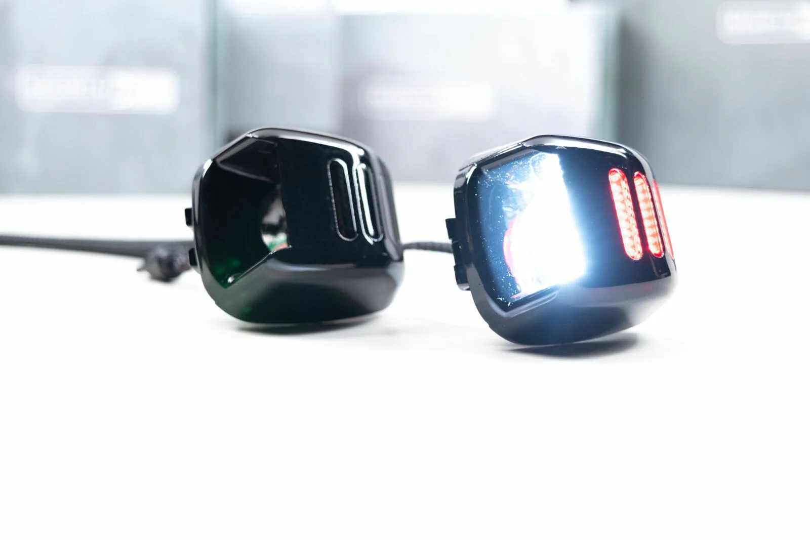 Morimoto GTR Lighting XB LED License Plate Lights Frontier/Titan/Xterra (07+, Se - Image 3