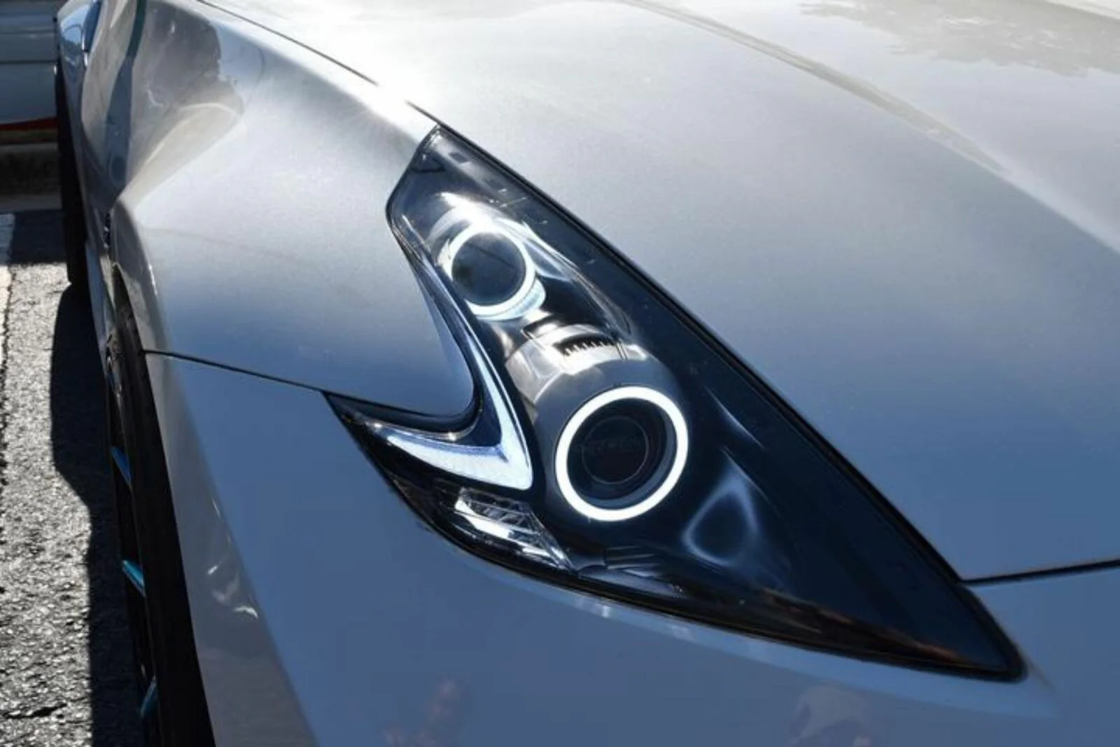 Morimoto Profile Pivot Nissan 370Z Z-DRLs (Set) - Image 4