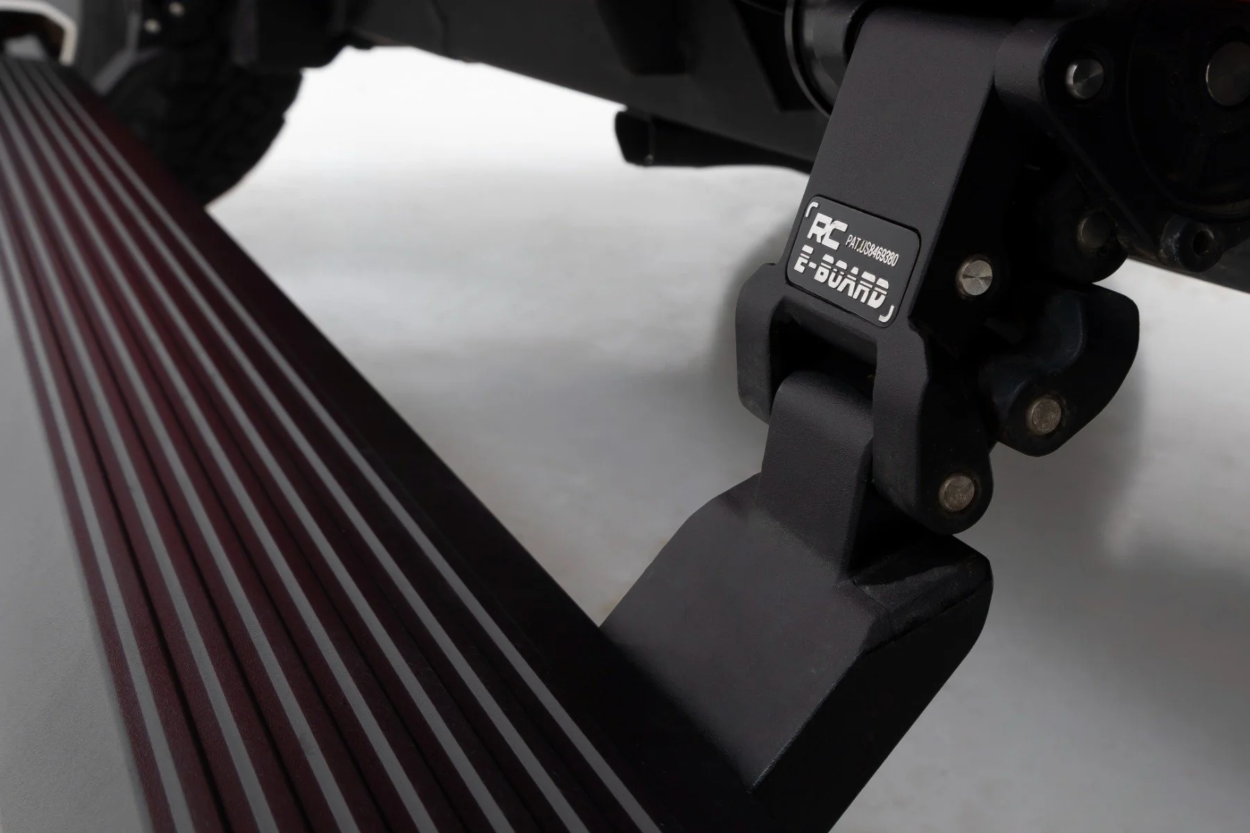 Rough Country Power Running Boards | Lighted | for Jeep Wrangler JLU 18-23 PSR610430 - Image 4