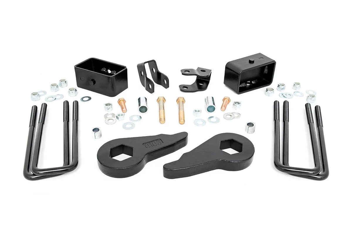 Rough Country 1.5 - 2.5in GM Leveling Lift Kit No Shocks 99-06 1500 PU 4WD 28300
