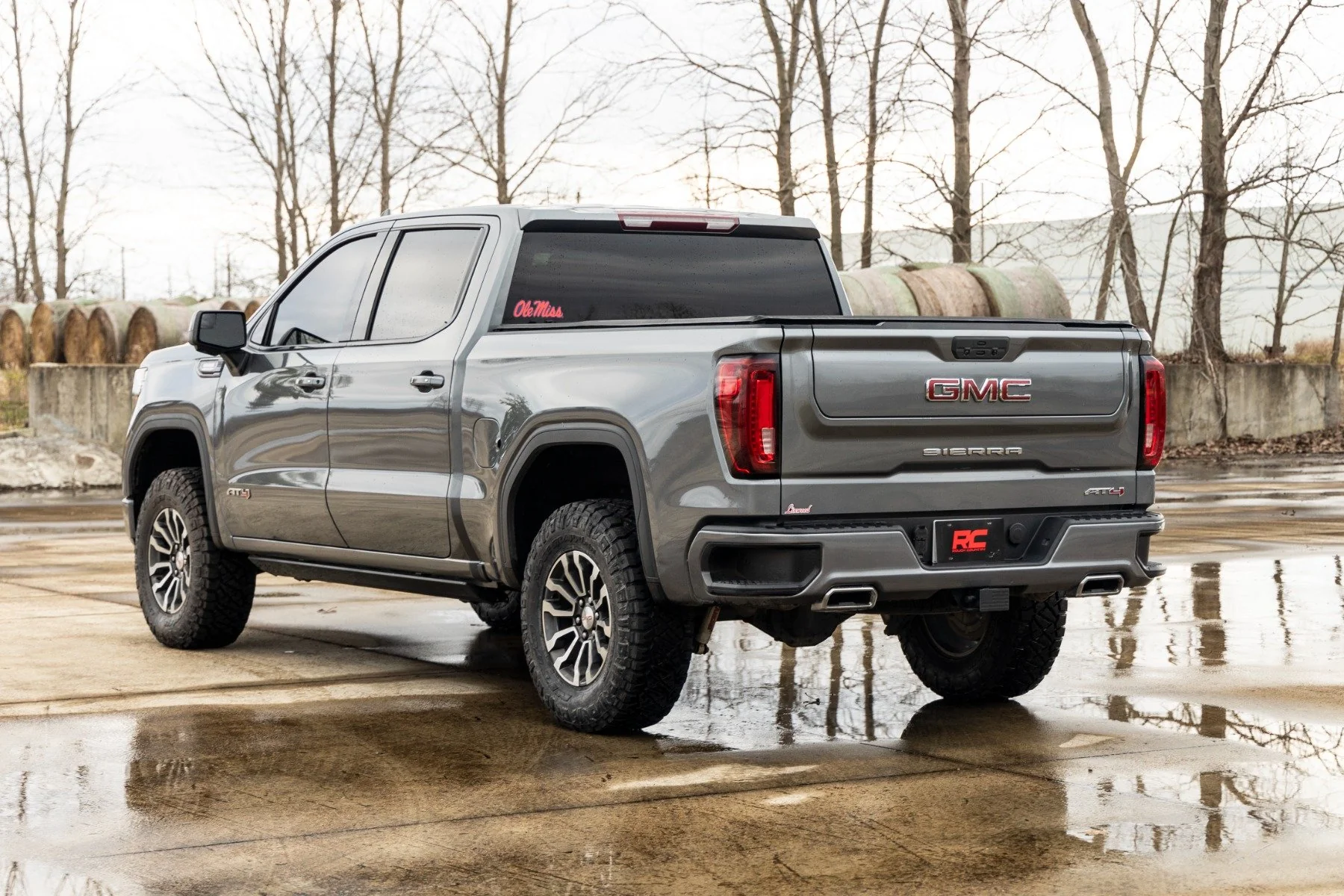 Rough Country 1.75" Leveling Kit Forged Alum UCA AT4 GMC Sierra 1500 4WD 19-24 1325RED - Image 3