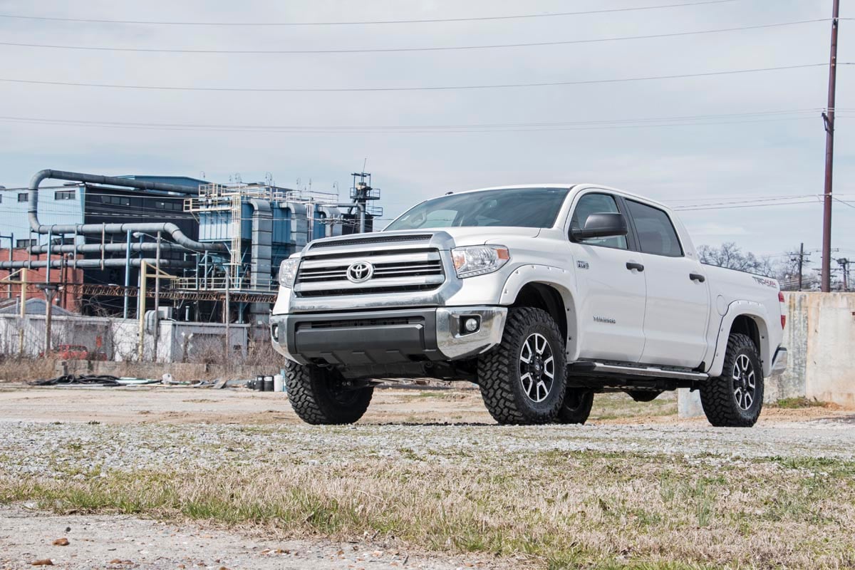 Rough Country 2.5-3in Toyota Leveling Lift Kit 07-21 Tundra 2WD/4WD 870 - Image 3