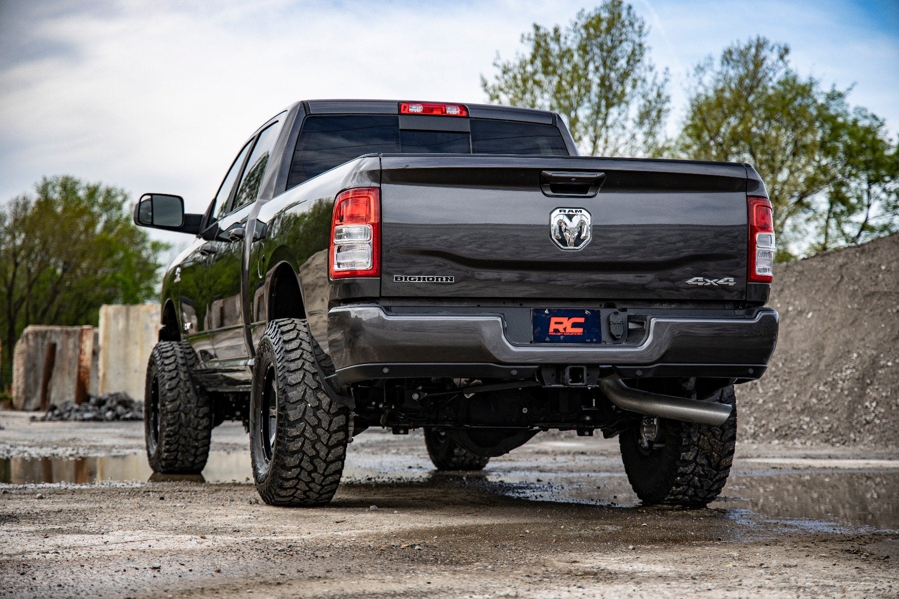 Rough Country 2.5 Inch Leveling Kit RR Leaf M1 Ram 2500 2014-2023 37740 - Image 3