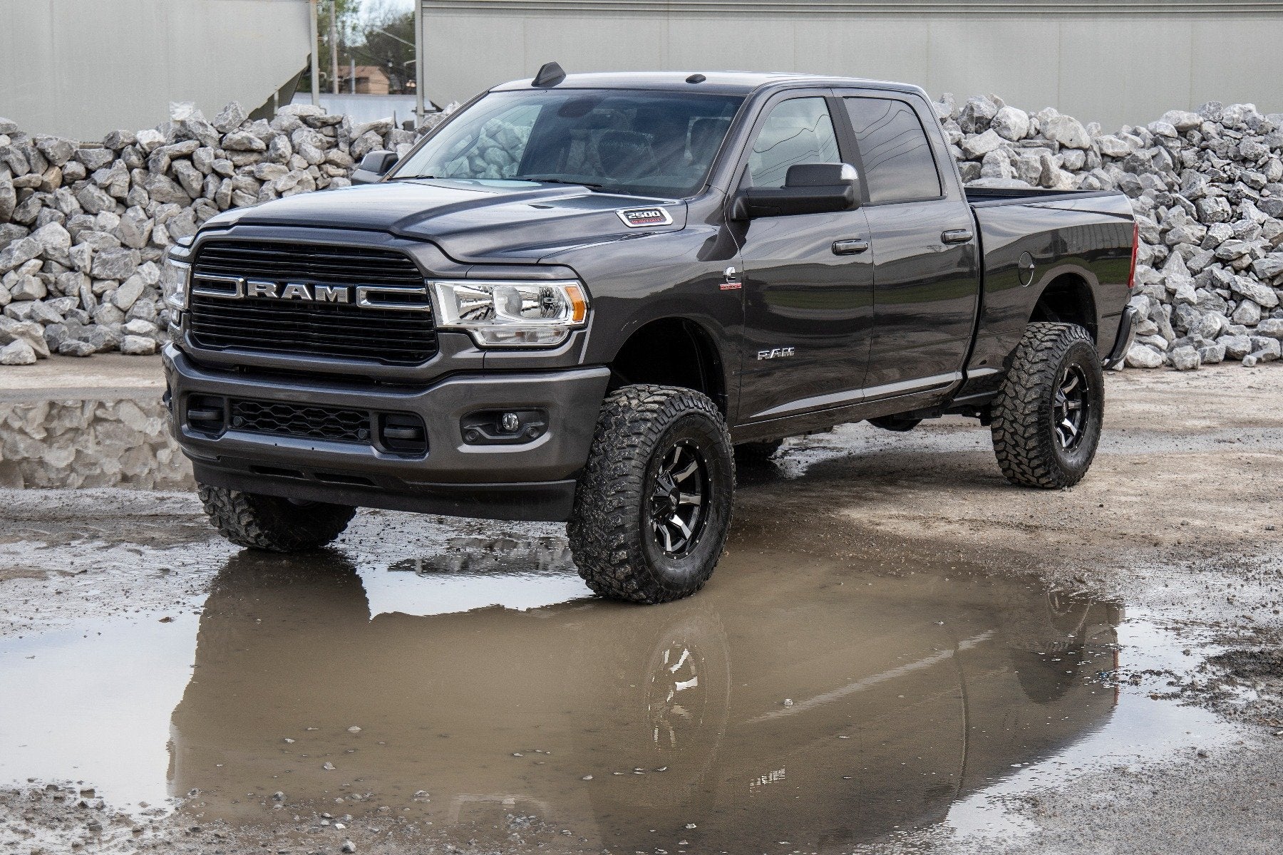 Rough Country 2.5 Inch Leveling Kit RR Leaf M1 Ram 2500 2014-2023 37740 - Image 6