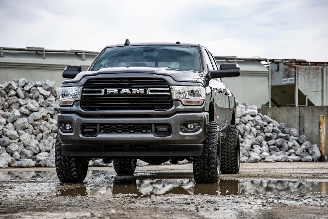 Rough Country 2.5" Leveling Kit w/ Shocks Leaf Spring Ram 2500 3500 14-23 37730A - Image 5