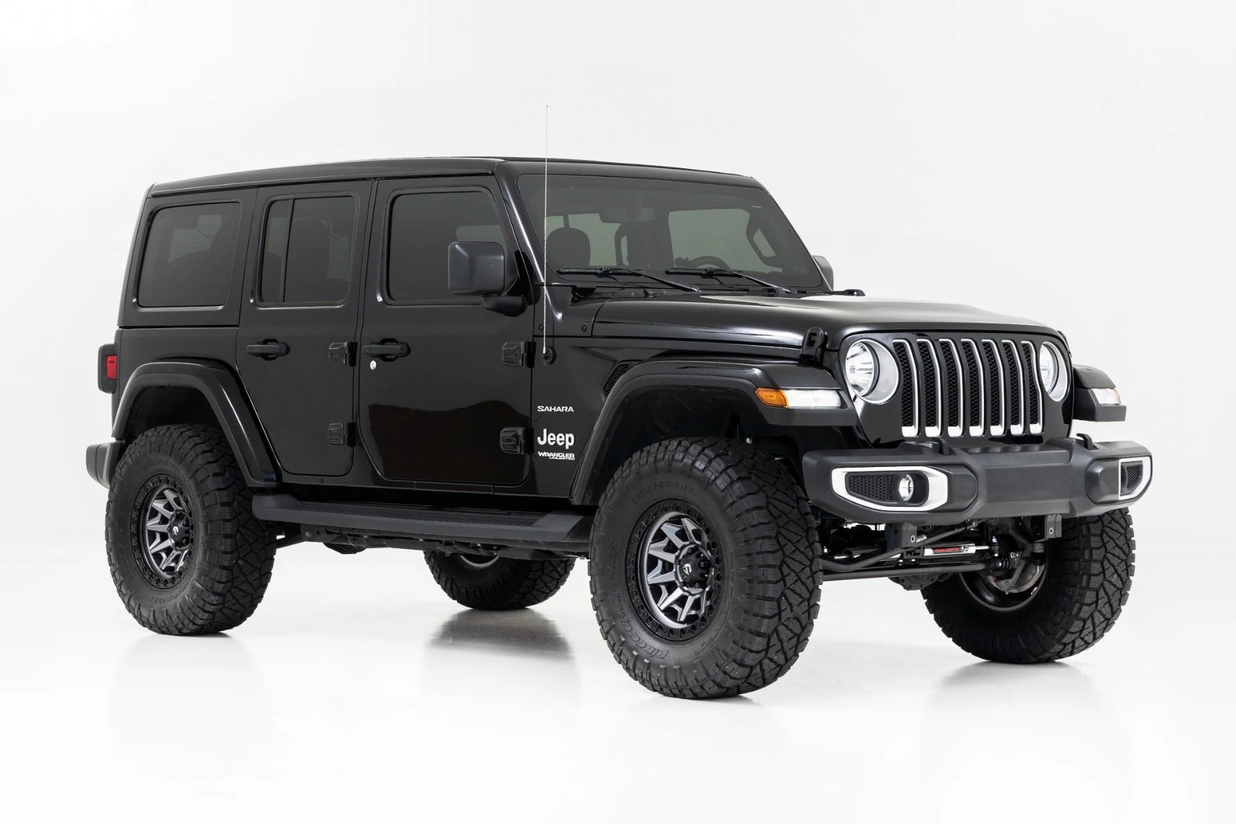 Rough Country 2.5" Lift Kit Coils M1 for Jeep Wrangler Unlimited 4wd 2024 79340 - Image 3