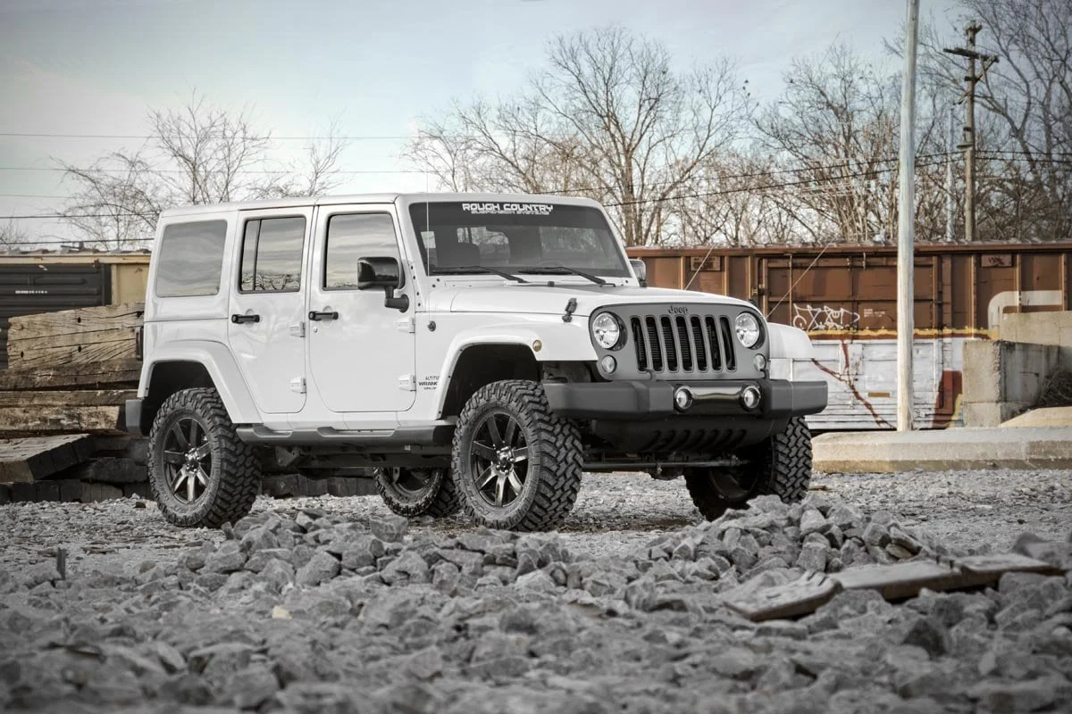 Rough Country 2.5" Lift Kit | Coils | M1R | for Jeep Wrangler Unlimited 2WD/4WD (2007-2018) 67944 - Image 5