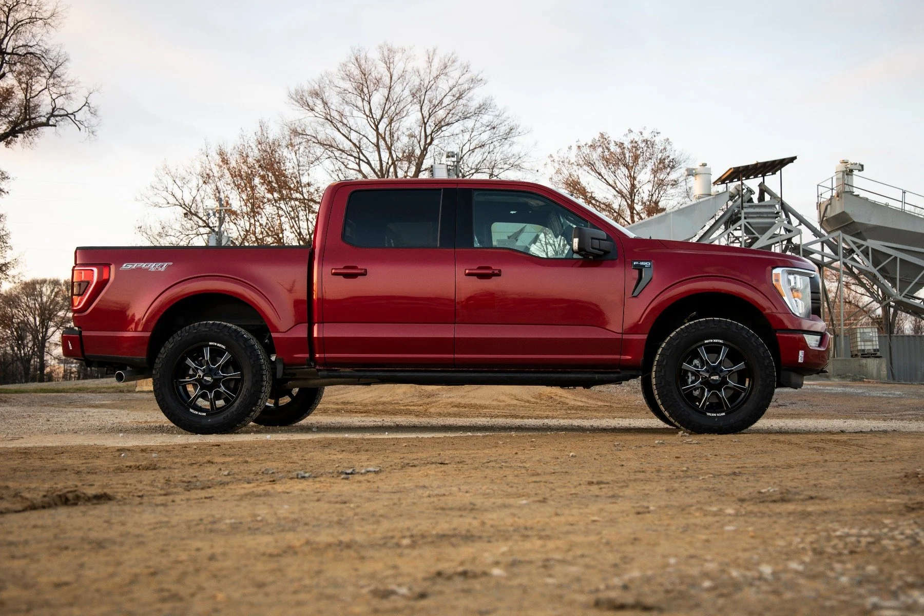 Rough Country 2 Inch Lift Kit For Ford F-150 (2021-2025) 57100 - Image 5