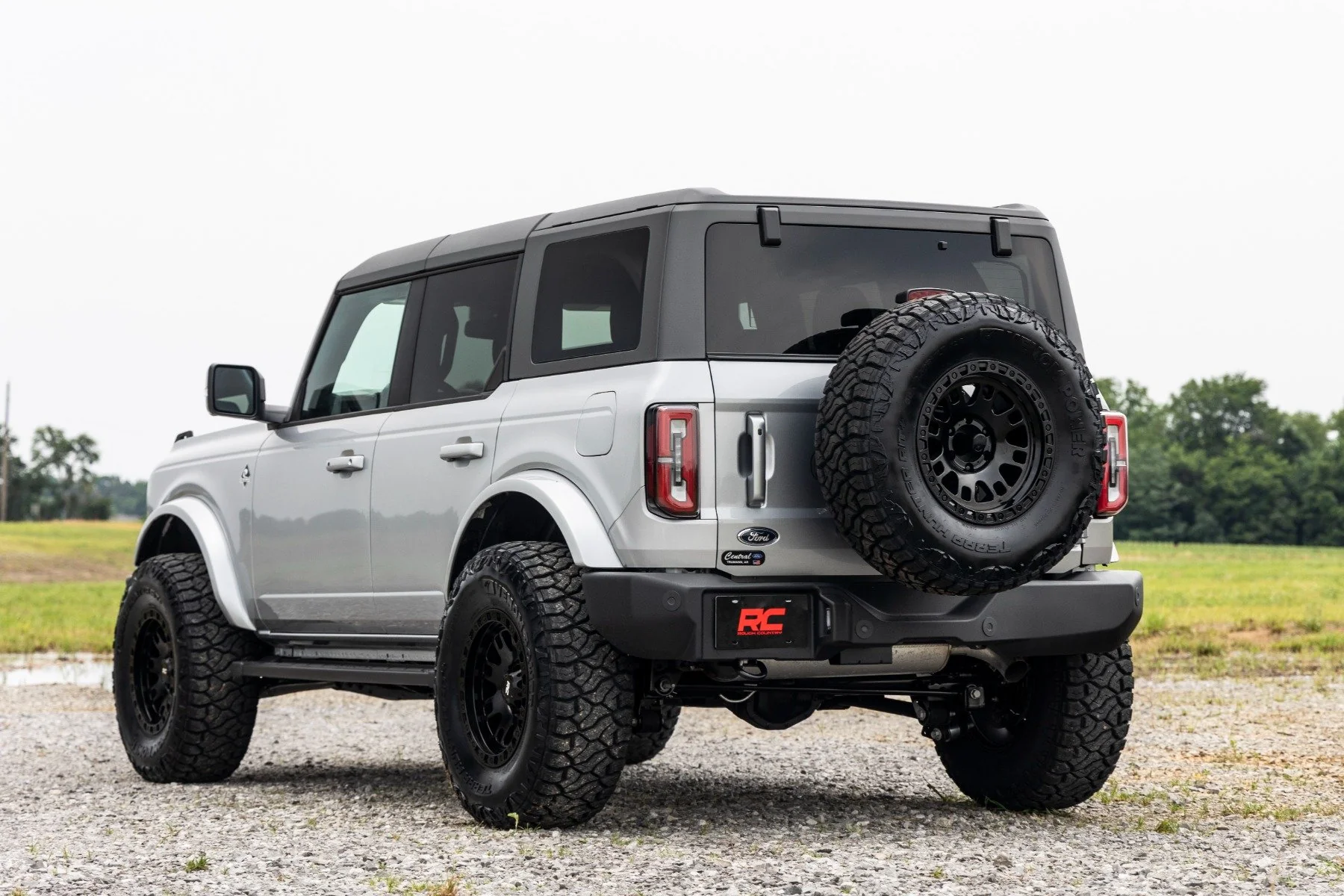 Rough Country 2" Lift Kit M1 Lifted Struts Ford Bronco 4WD 2021-2023 592141 - Image 5