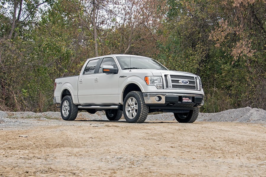 Rough Country 2" Lift Kit M1 Struts/M1 For Ford F-150 2009-2013 56840 - Image 2