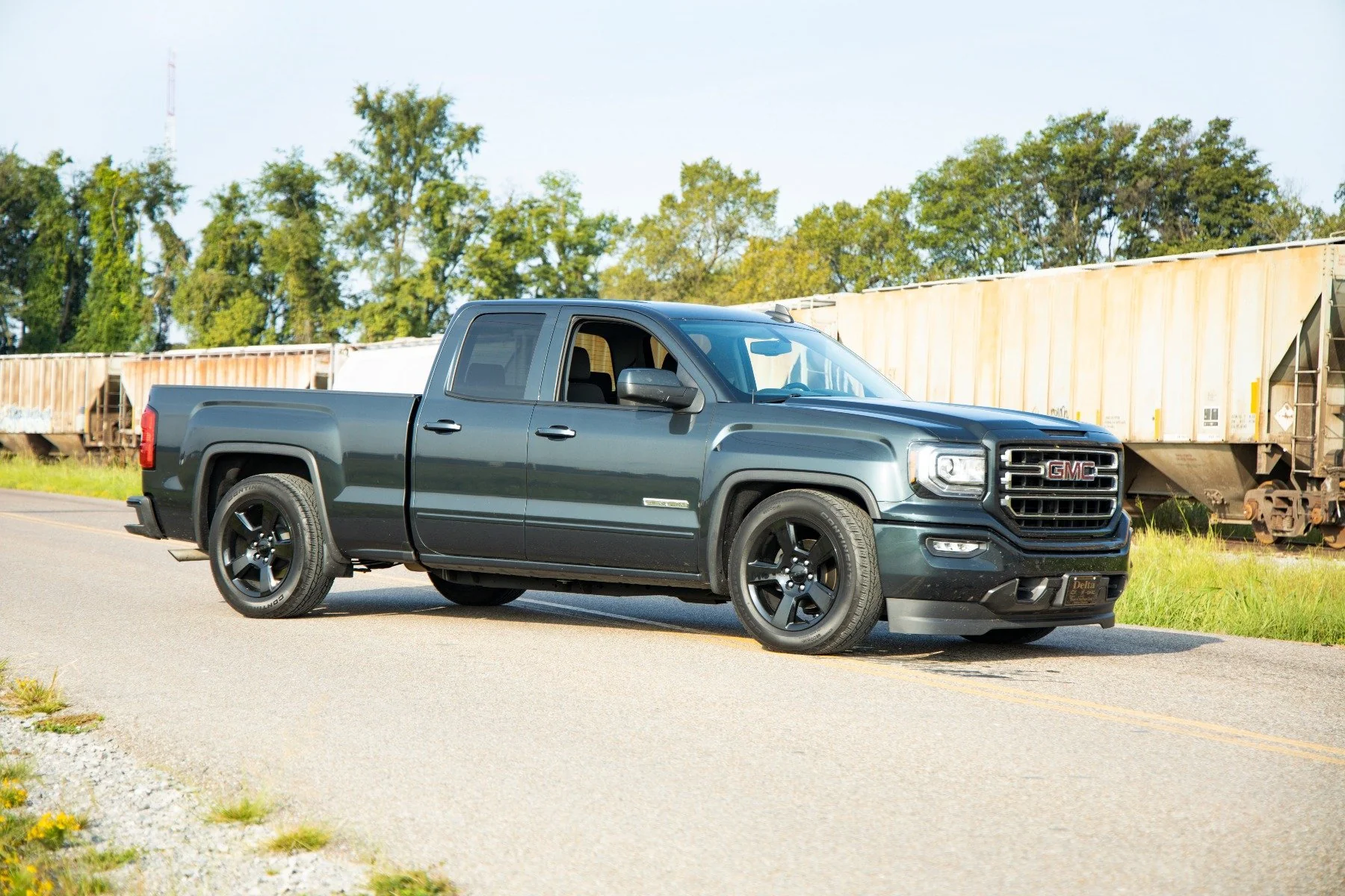 Rough Country 2" Lowering Kit | 4" Rear Lowering | M1 | Chevy/GMC 1500 4WD 14-18 71640 - Image 4