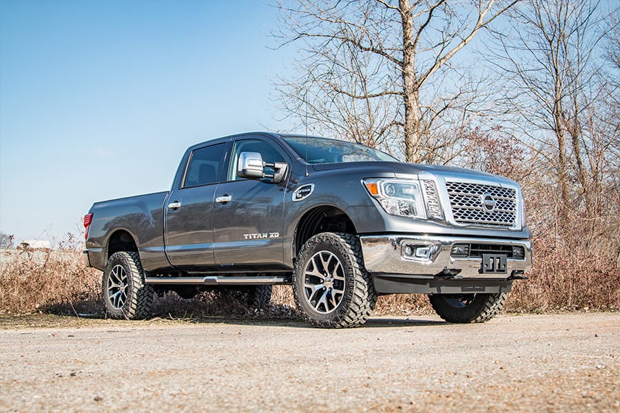 Rough Country 2in Nissan Leveling Lift Kit Red 16-20 Titan XD 2WD/4WD 868RED - Image 2
