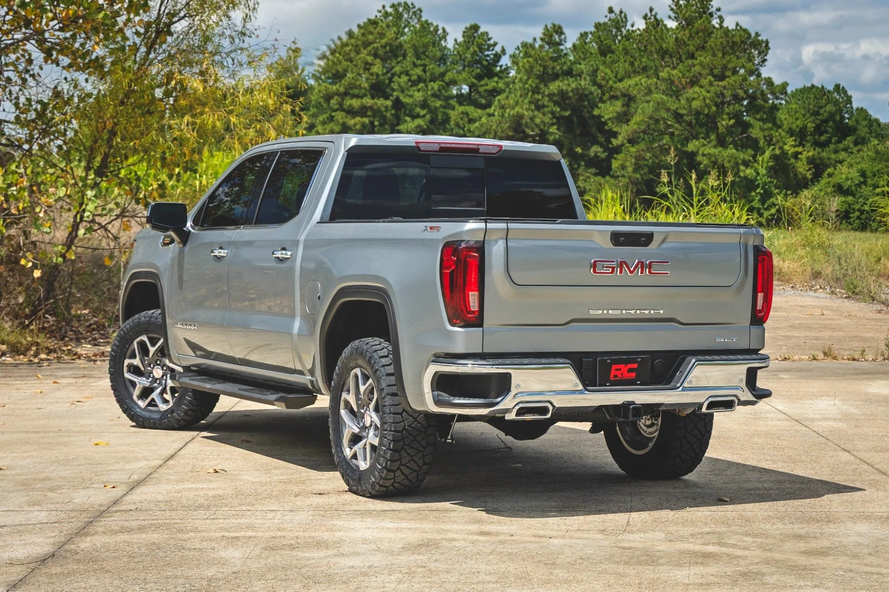Rough Country 3.5 Inch Lift Kit | N3 Struts | GMC Sierra 1500 2WD/4WD (2025) 110531RED - Image 6