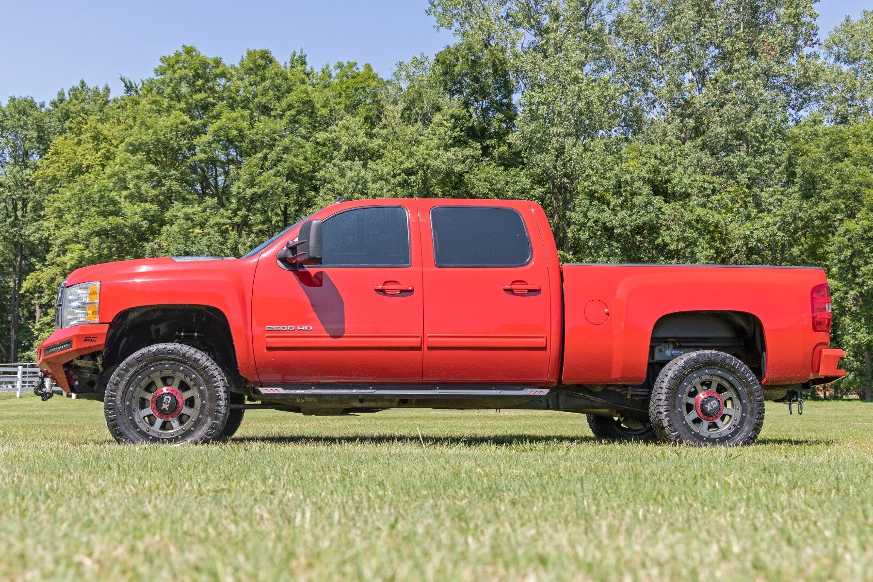 Rough Country 3.5" Lift Kit For Chevy/GMC Silverado 2500HD/3500HD 11-19 M1 Shock 95740RED - Image 5