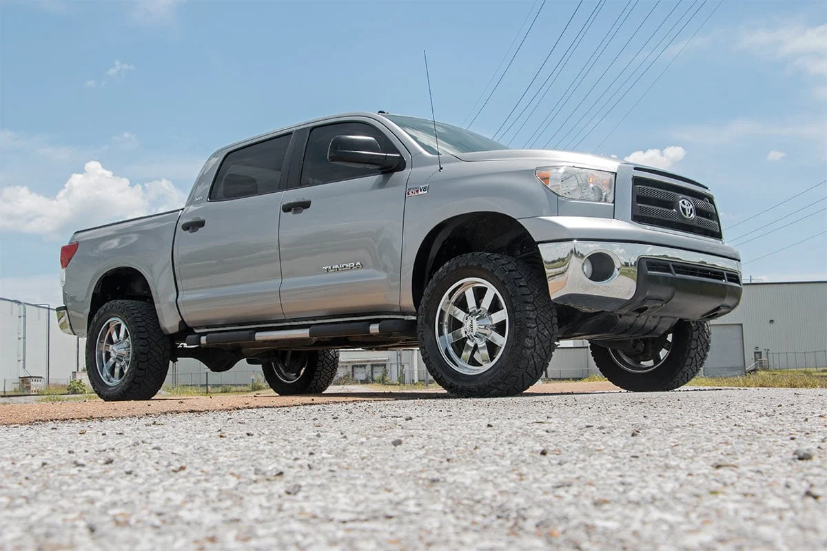 Rough Country 3.5" Lift Kit for Toyota Tundra 07-21 76830RED - Image 4