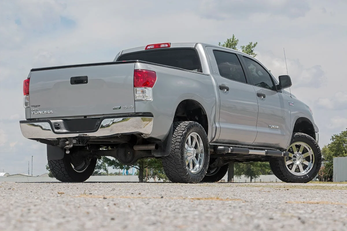 Rough Country 3.5" Lift Kit for Toyota Tundra 07-21 76830RED - Image 5