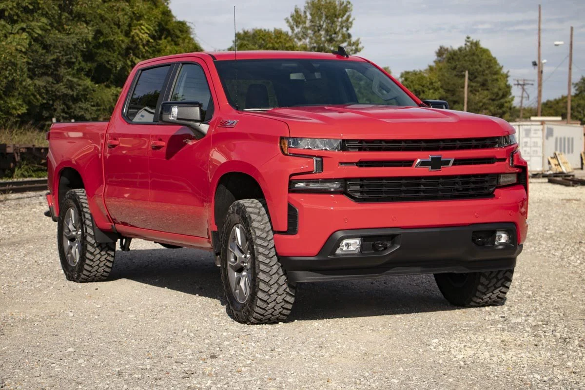 Rough Country 3.5" Lift Kit M1 Struts/M1 Chevy Silverado 1500 19-25 29540RED - Image 5