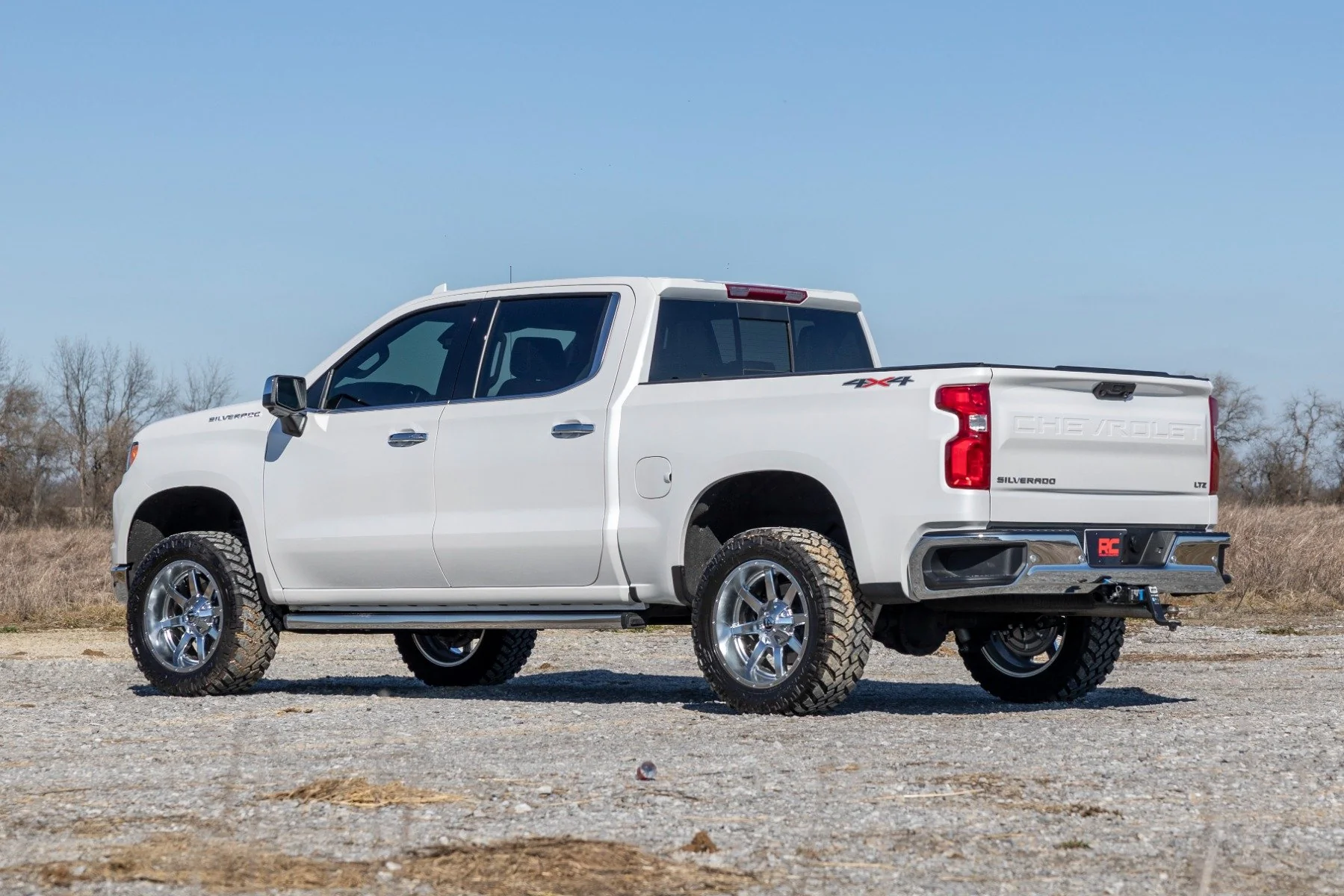 Rough Country 3.5" Lift Kit M1 Struts/M1 Red Chevy Silverado 1500 2025 110440RED - Image 6