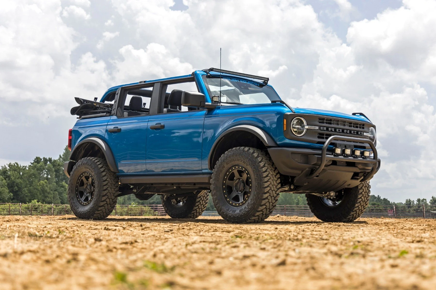 Rough Country 3.5" Lift Kit M1R Reservoir for Ford Bronco 4wd 21-25 51547 - Image 4
