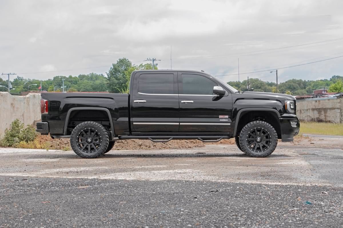 Rough Country 3.5" Lift Kit UCA M1 Struts Chevy/GMC 1500 07-13 27740RED - Image 3