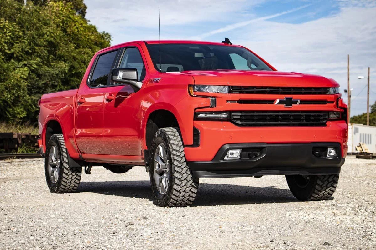 Rough Country 3.5" Lift Kit Vertex/V2 Rear Mono Leaf Chevy Silverado 1500 22-25 28257RED - Image 2