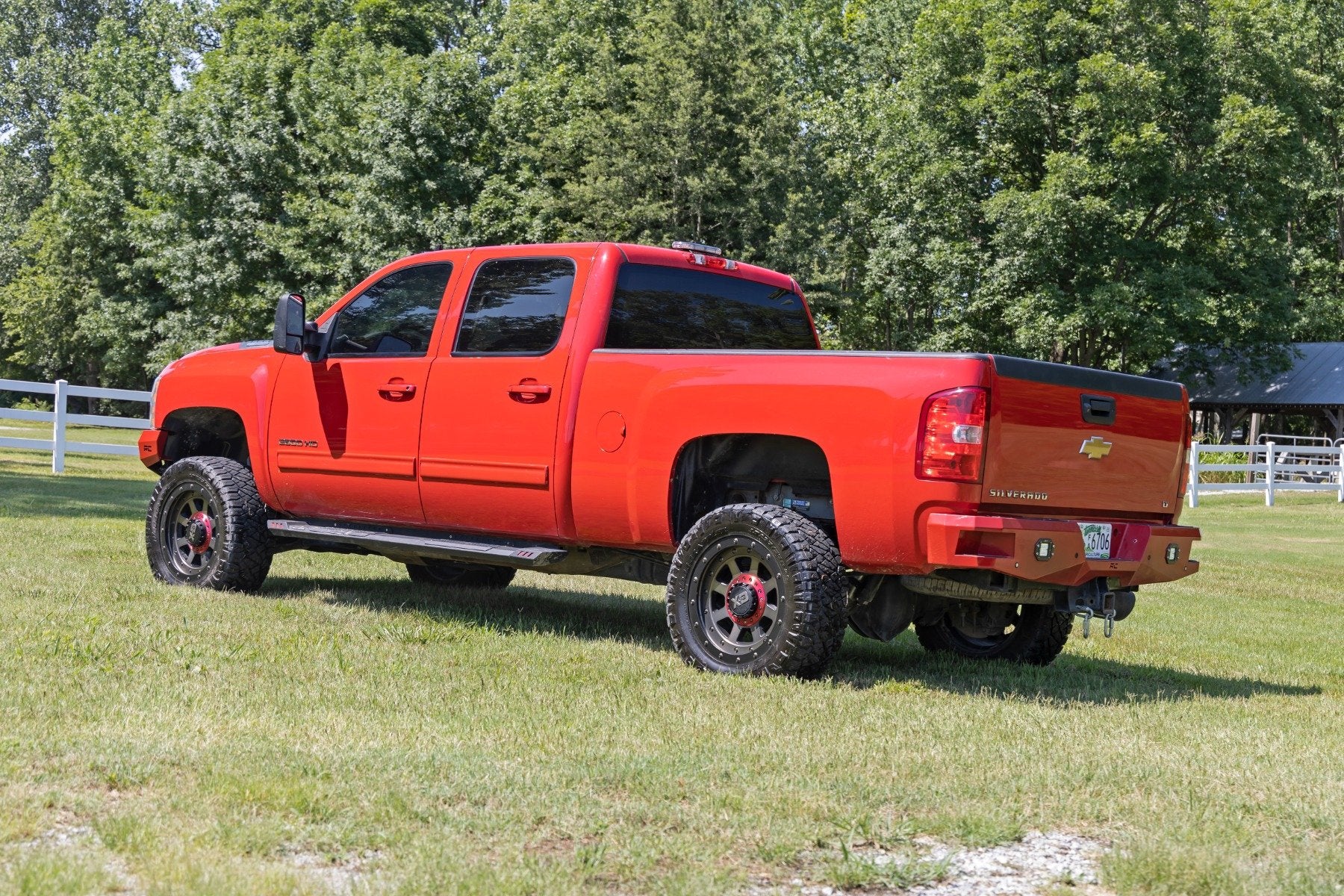 Rough Country 3.5" Lift Knuckle Vertex w/ Overloads Chevy/GMC 2500/3500HD 11-19 97650RED - Image 6