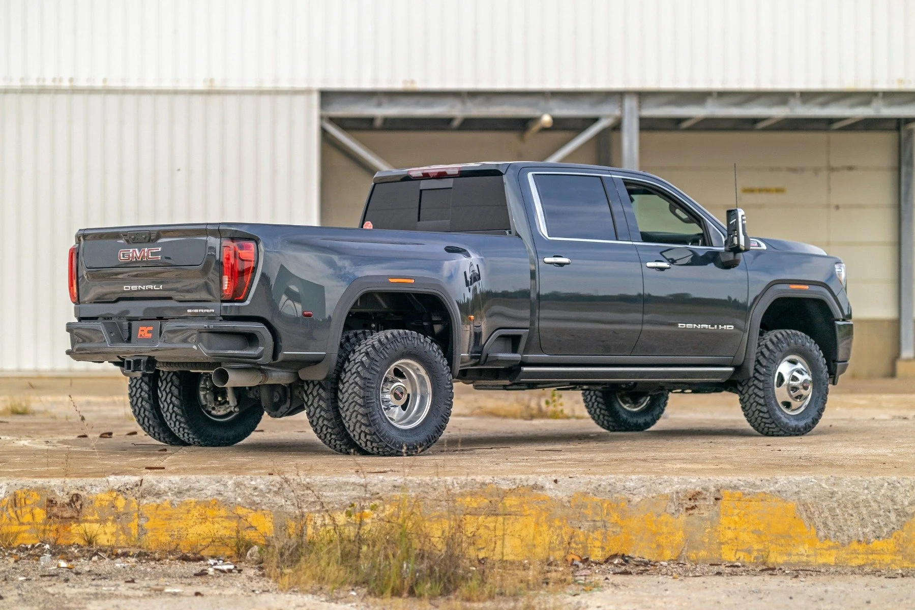 Rough Country 3" Lift Kit Chevy/GMC Sierra Silverado 3500HD 20-25 95630RED - Image 6
