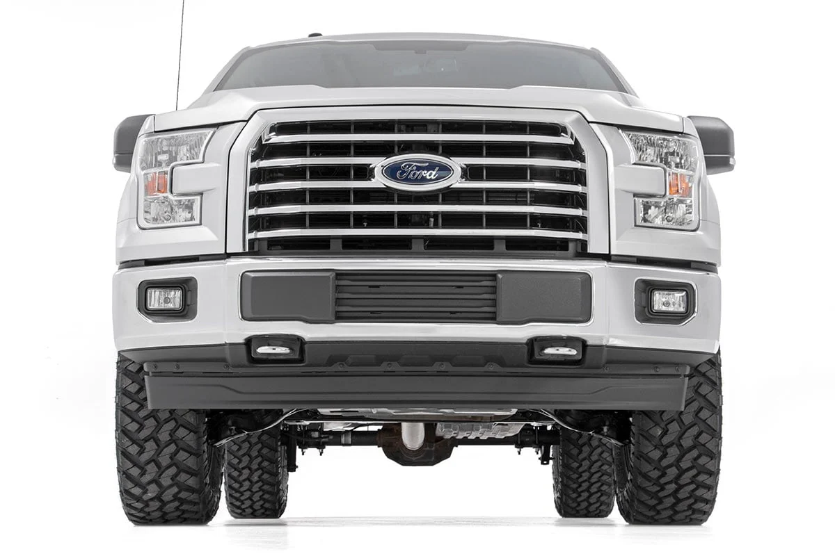 Rough Country 3" Lift Kit for Ford F-150 4wd 2014-2020 M1 Struts 54540RED - Image 3