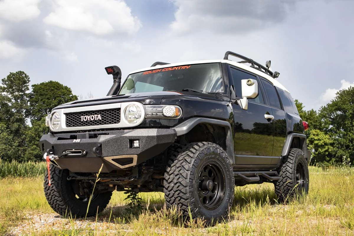 Rough Country 3in Suspension Lift Kit fits Toyota 07-14 FJ Cruiser RED 76530RED - Image 3