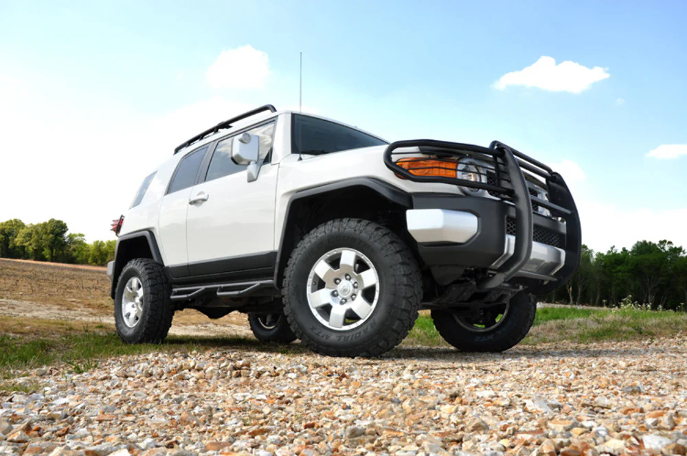 Rough Country 3in Suspension Lift Kit fits Toyota 07-14 FJ Cruiser RED 76530RED - Image 5