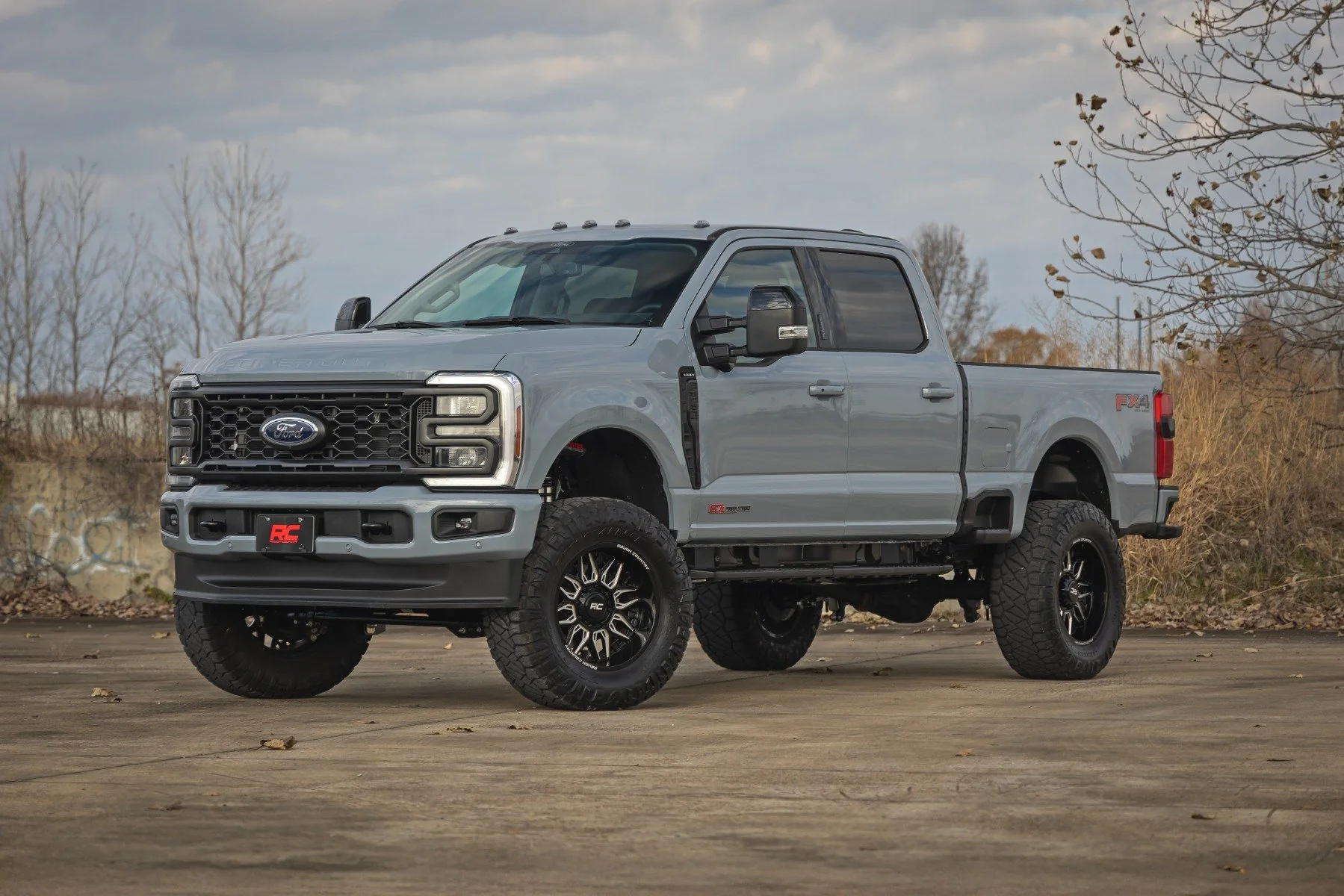 Rough Country 4.5" Lift Kit Diesel for Ford F250/F350 Super Duty 4WD 23-25 400130 - Image 2