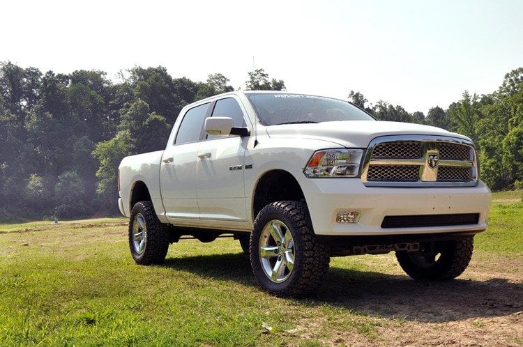 Rough Country 4" Lift Kit for Ram 1500 4wd 2012-2018 & Classic w/M1 Struts 33340 - Image 2