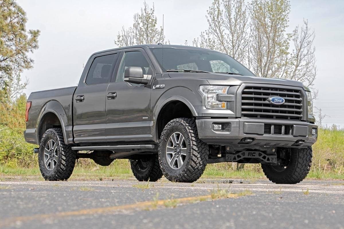 Rough Country 4in for Ford Suspension Lift Kit 15-20 F-150 4wd 55530 - Image 3