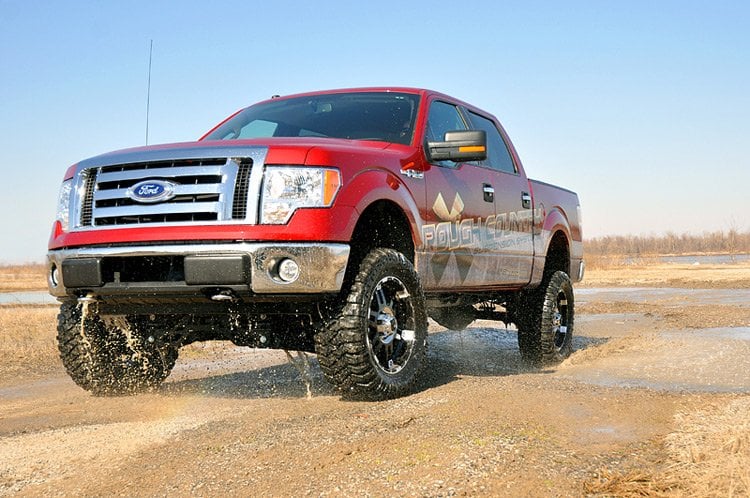 Rough Country 4in for Ford Suspension Lift Kit Lifted N3 Struts 09-10 F-150 4wd 59931 - Image 2