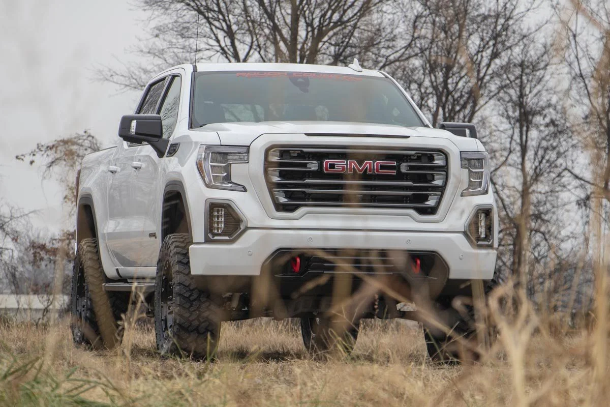Rough Country 4in GM Lift Kit Lifted Struts 19-20 1500 Trailboss/AT4 PU 4wd 27532 - Image 4