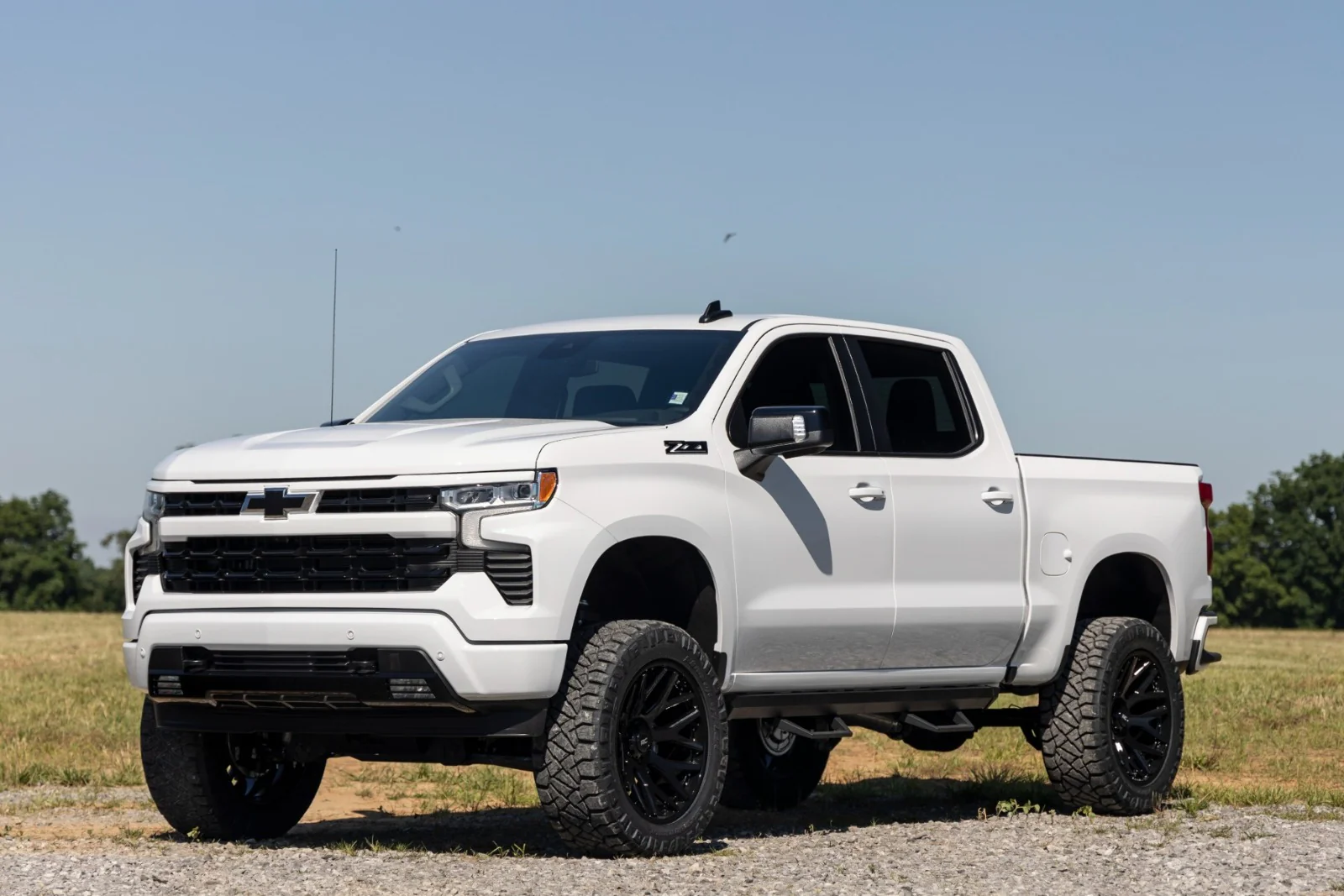 Rough Country 6" Lift | Mono Leaf Rear M1 Struts/M1 | Chevy Silverado 1500 2025 21640A - Image 2