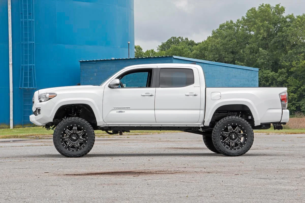 Rough Country 6" Suspension Lift Kit for Toyota Tacoma 05-15 747.20 - Image 5