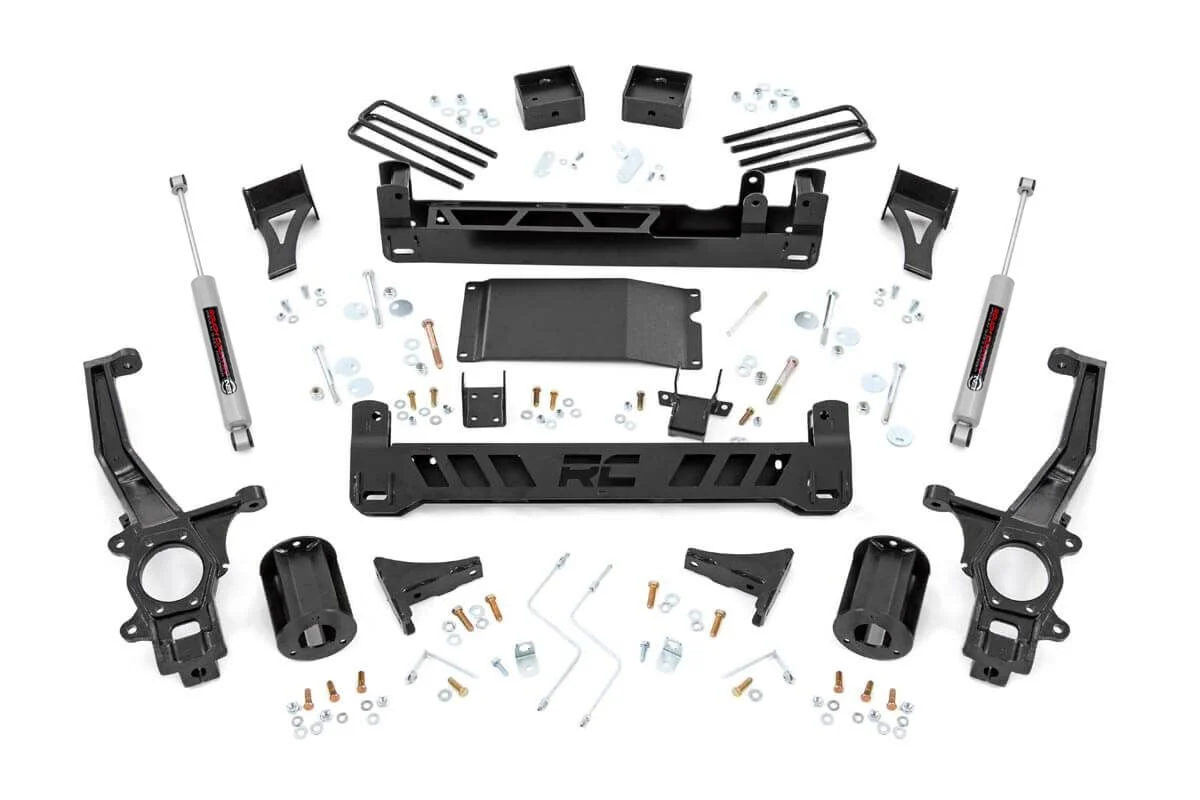 Rough Country 6in Suspension Lift Kit For Nissan 05-21 Frontier 87930