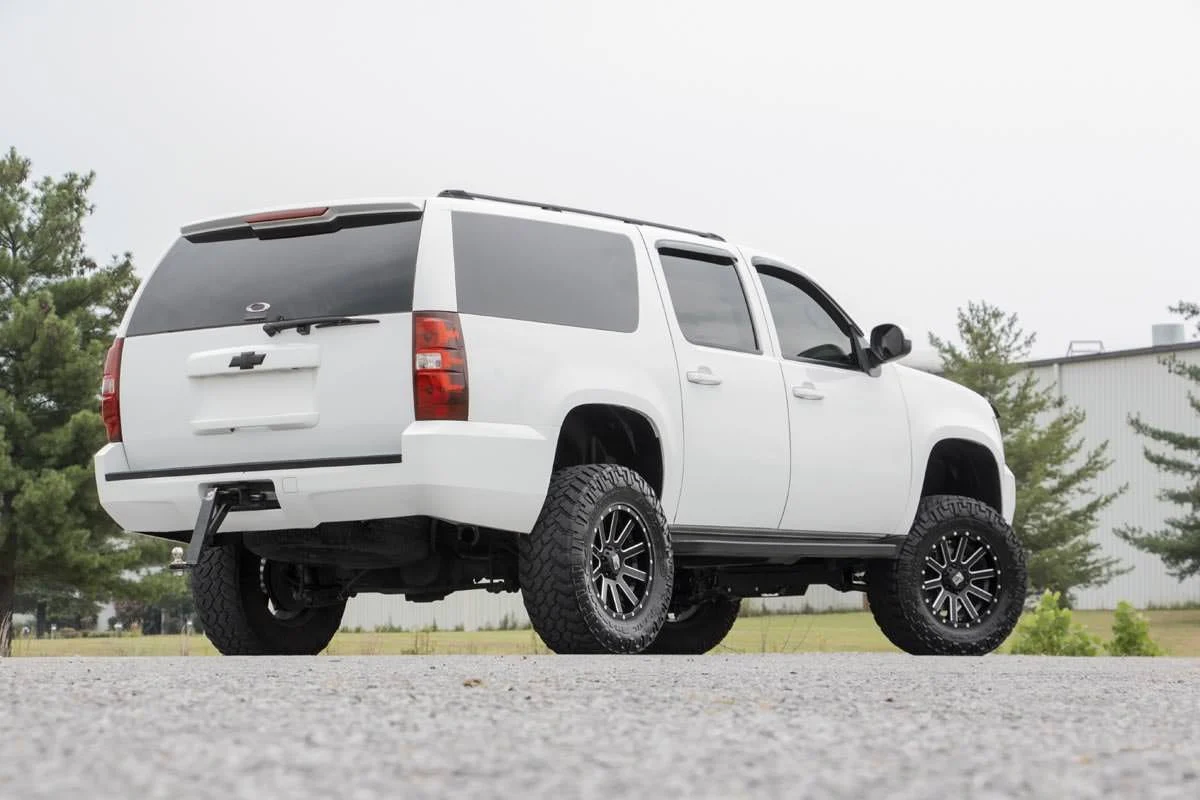 Rough Country 7in GM Suspension Lift Kit (07-13 Sub./Yukon XL) 28700A - Image 5