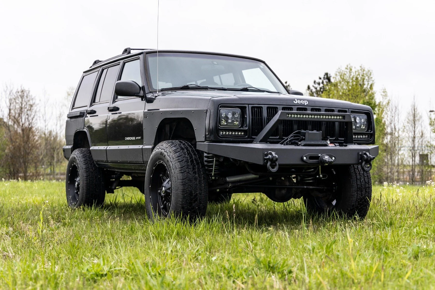 Rough Country 8-inch Cree LED Light Bars Pair Black Series 70728BL - Image 4