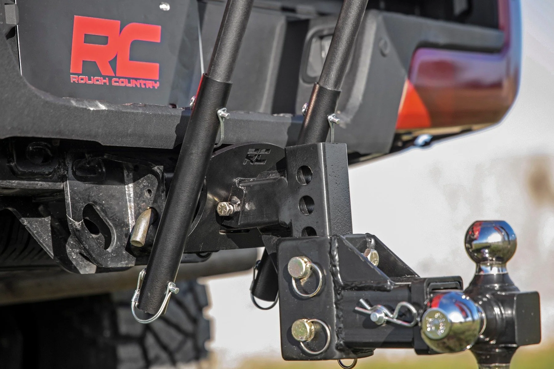 Rough Country American Patriot Universal 2" Hitch Dual Flag Pole Holder 117500 - Image 4