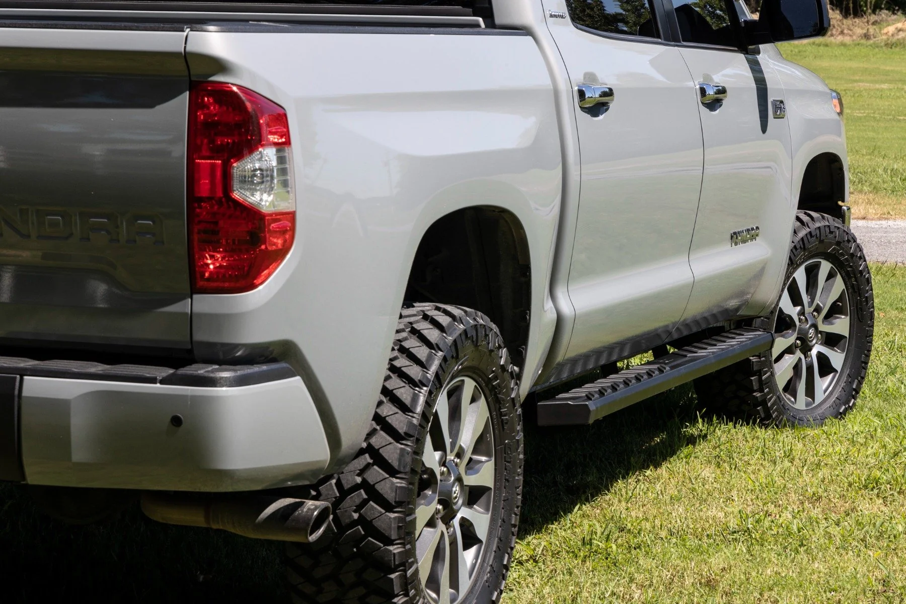 Rough Country BA2 Running Boards Side Step Bars Crew Cab for Toyota Tundra 07-21 41005A - Image 5