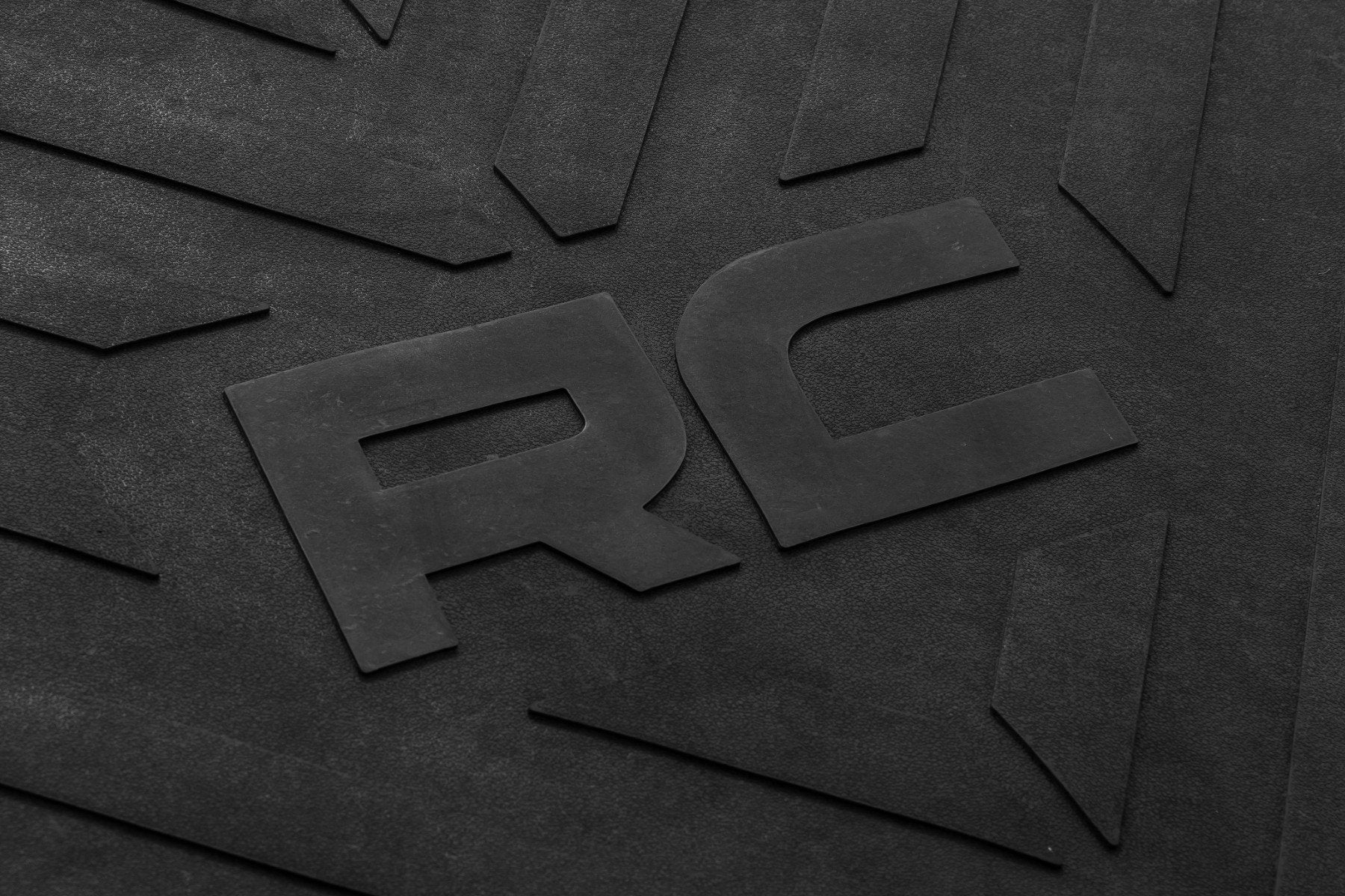 Rough Country Bed Mat | 5' Bed | RC Logo | for Toyota Tacoma 2WD/4WD (2024-2026) RCM692 - Image 6