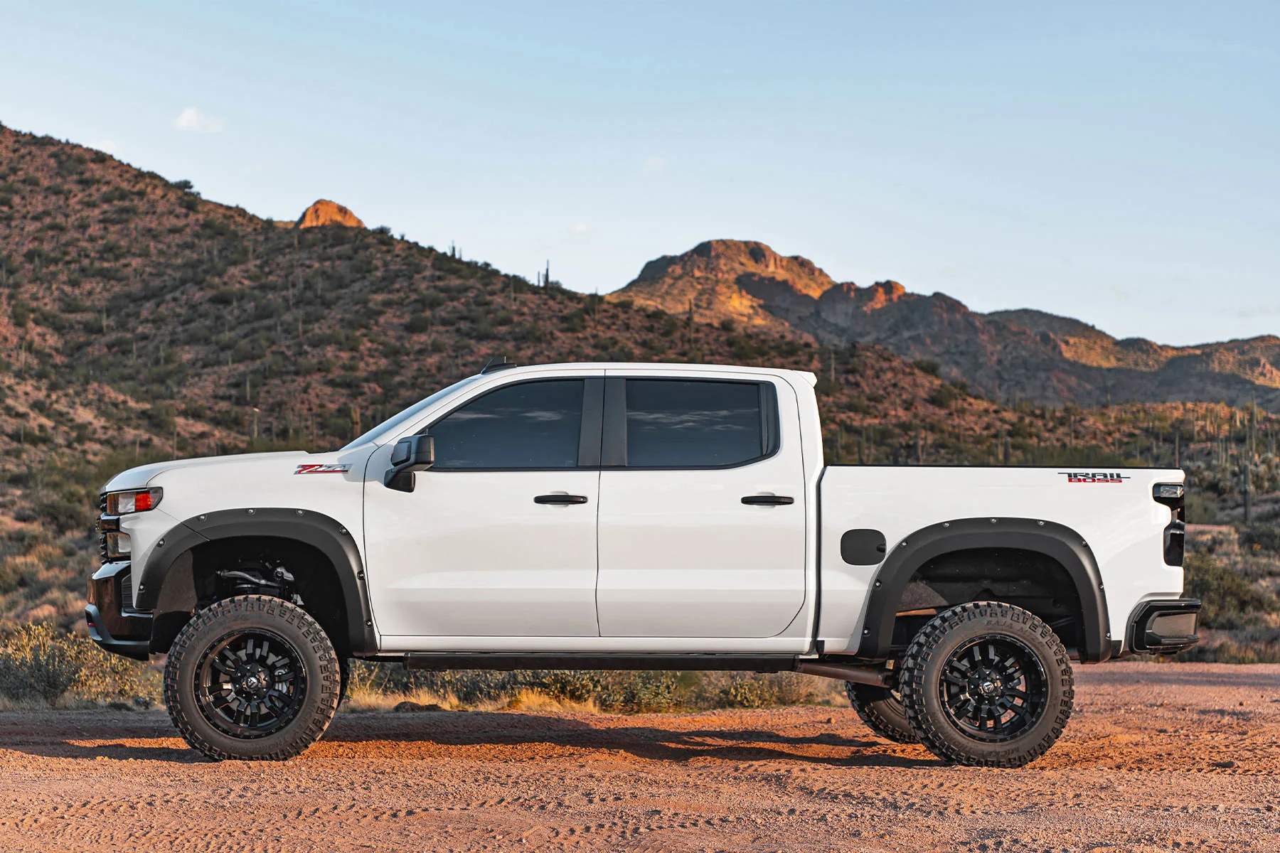 Rough Country Fender Flares GXD Sterling Gry Metallic Chevy Silverado 1500 19-21 F-C11911A-GXD - Image 6