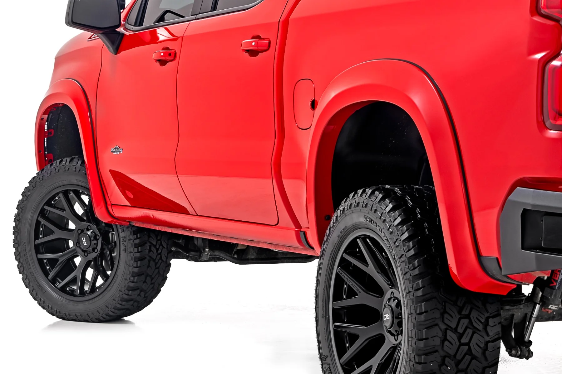 Rough Country Fender Flares Sport GJI Shadow Gray Chevy Silverado 1500 19-25 S-C12210-GJI - Image 2