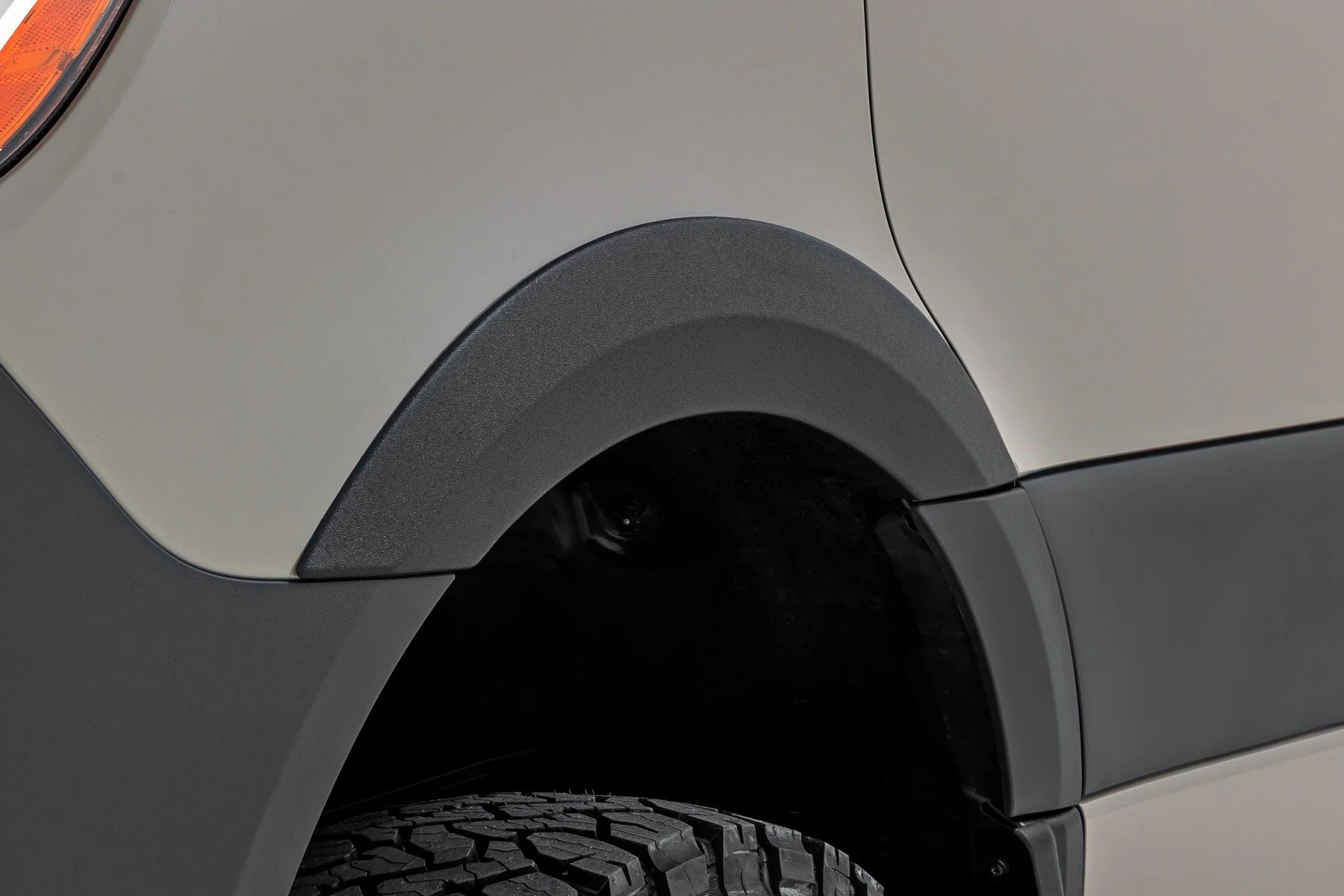 Rough Country Fender Flares | Sport | Mercedes-Benz Sprinter 3500 (19-22)/Sprinter 3500XD (19-25) S-M19001 - Image 4