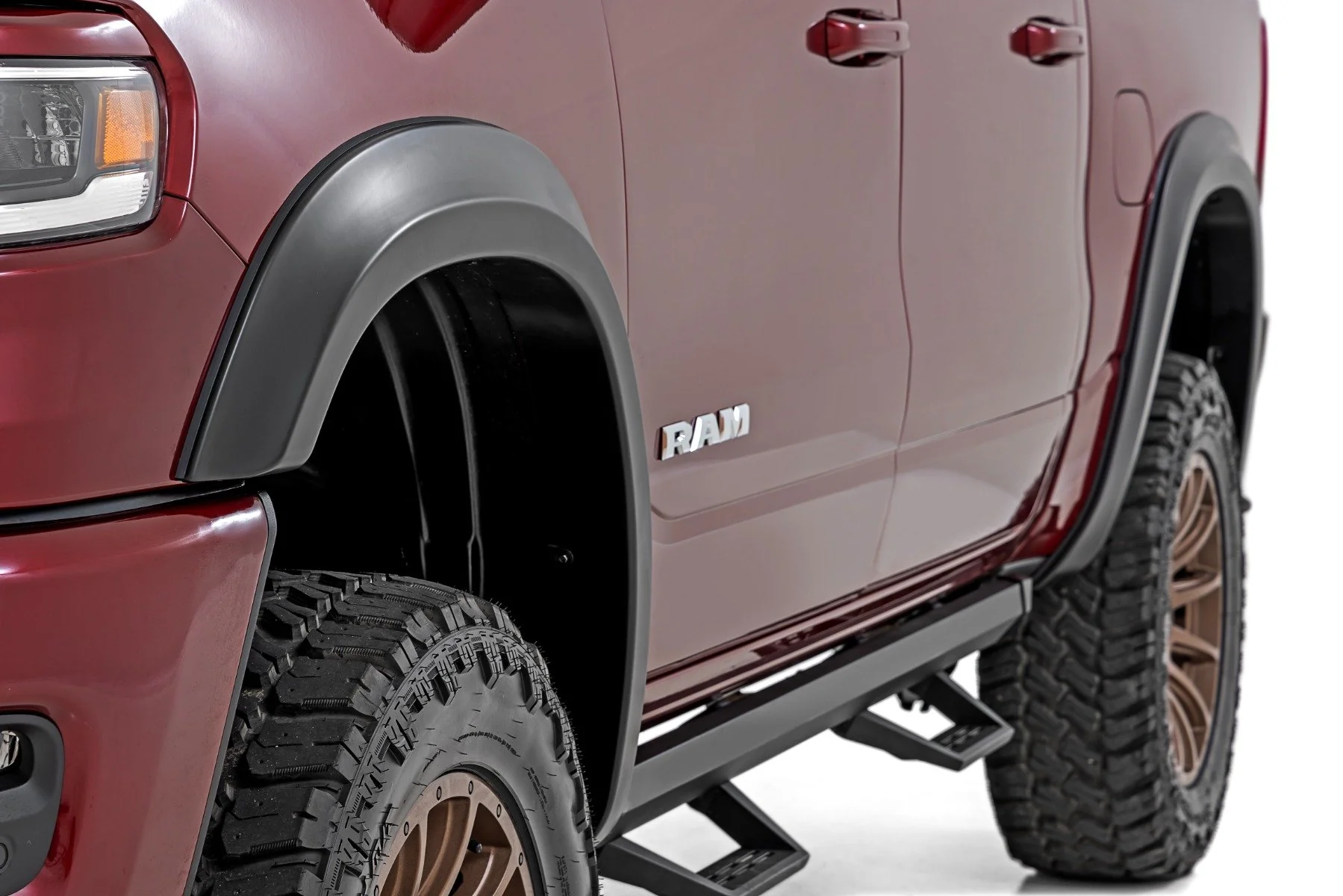 Rough Country Fender Flares | Sport | PSE Silver Zynith | for Ram 1500 25-26 S-D319205-PSE - Image 4
